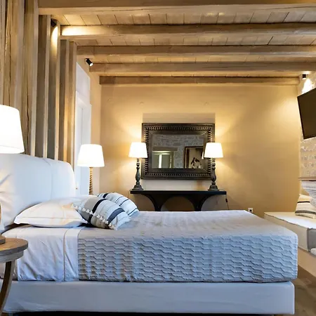 Akrolithi Καραβοστάσι