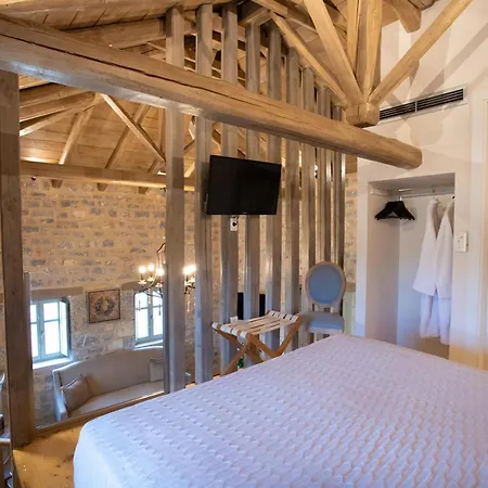 Apartamento Akrolithi Karavostásion