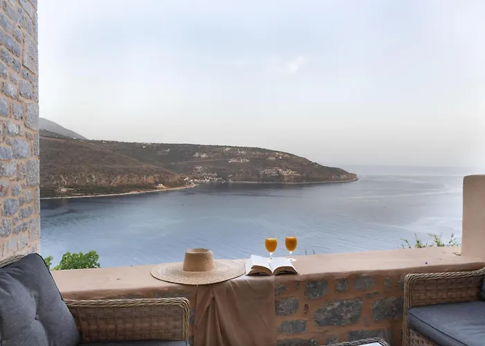 Akrolithi Karavosztászi