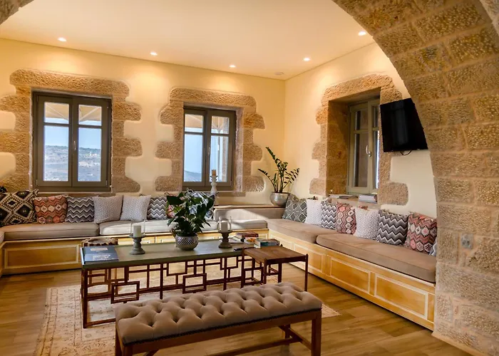 Akrolithi * Karavosztászi